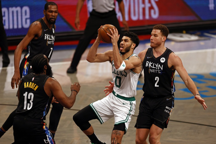 壹号娱乐入口荷甲赛程吃紧，密尔沃基雄鹿赛前遗憾出局，震撼外界，球队文化再被提及的简单介绍